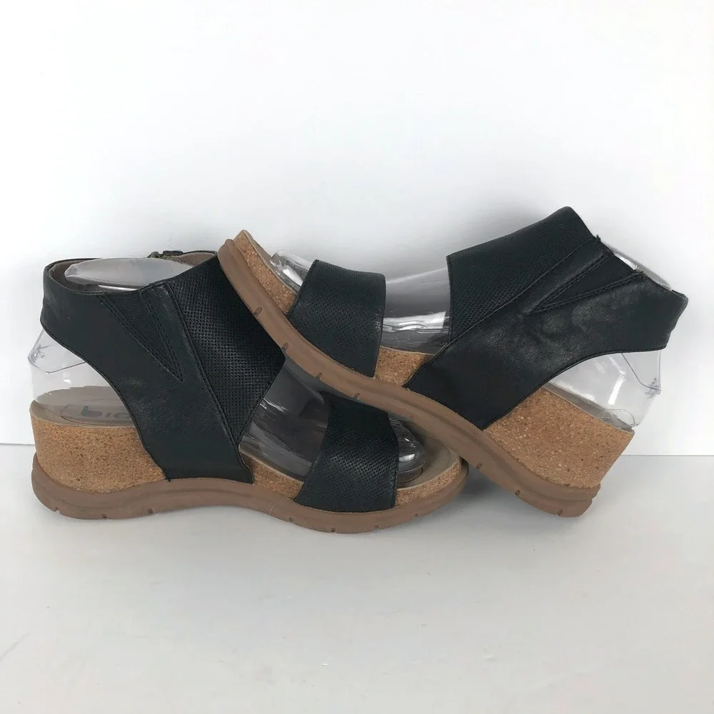 BIONICA Leather Wedge Sandals Women's Sz 7 M Black Slip Resistant BI0008701